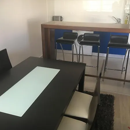Georgina's Colours Boutique Apartament